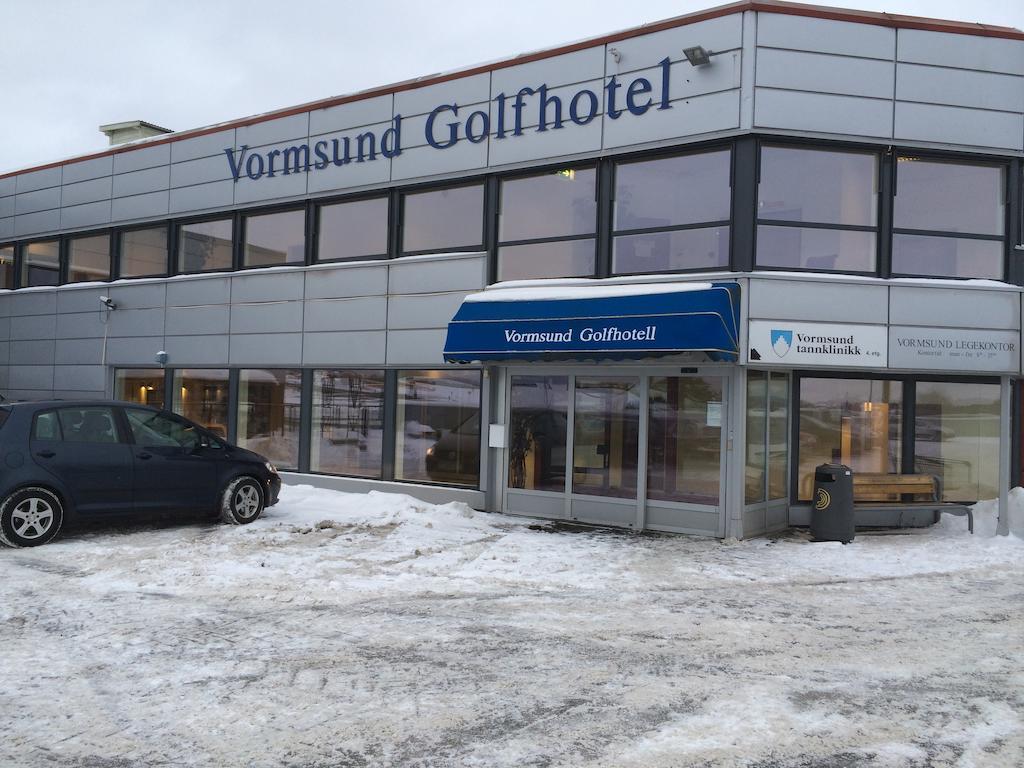 Vormsund Golf Hotell Bed Breakfast 외부 사진