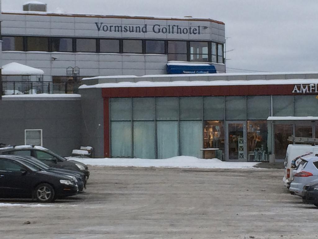 Vormsund Golf Hotell Bed Breakfast 외부 사진